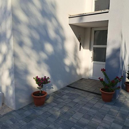 B & R Summer Breeze Apartments Nin Dış mekan fotoğraf