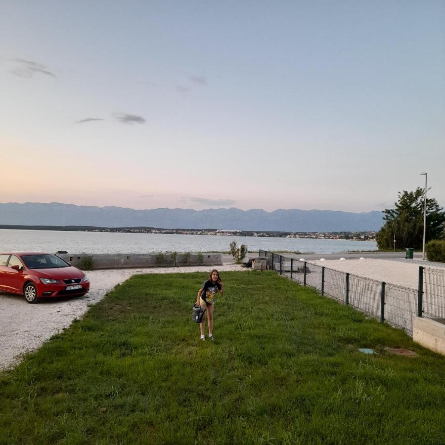B & R Summer Breeze Apartments Nin Dış mekan fotoğraf