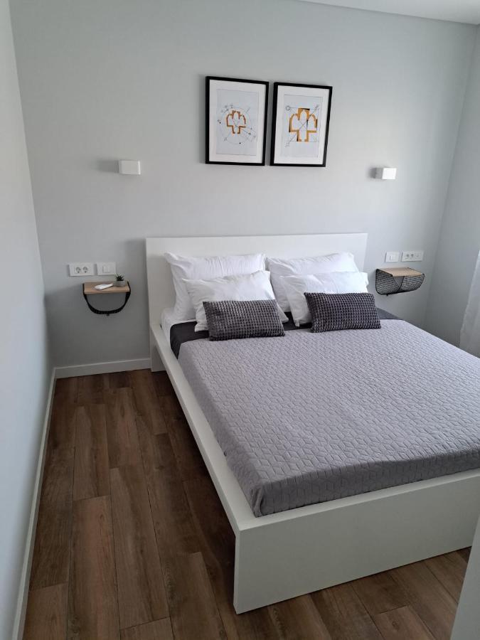 B & R Summer Breeze Apartments Nin Dış mekan fotoğraf