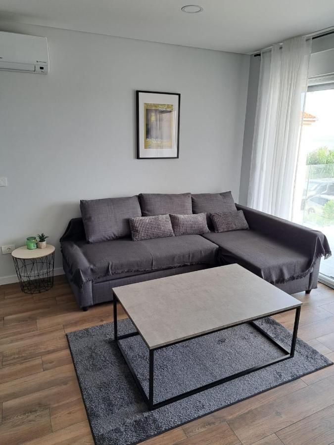 B & R Summer Breeze Apartments Nin Dış mekan fotoğraf