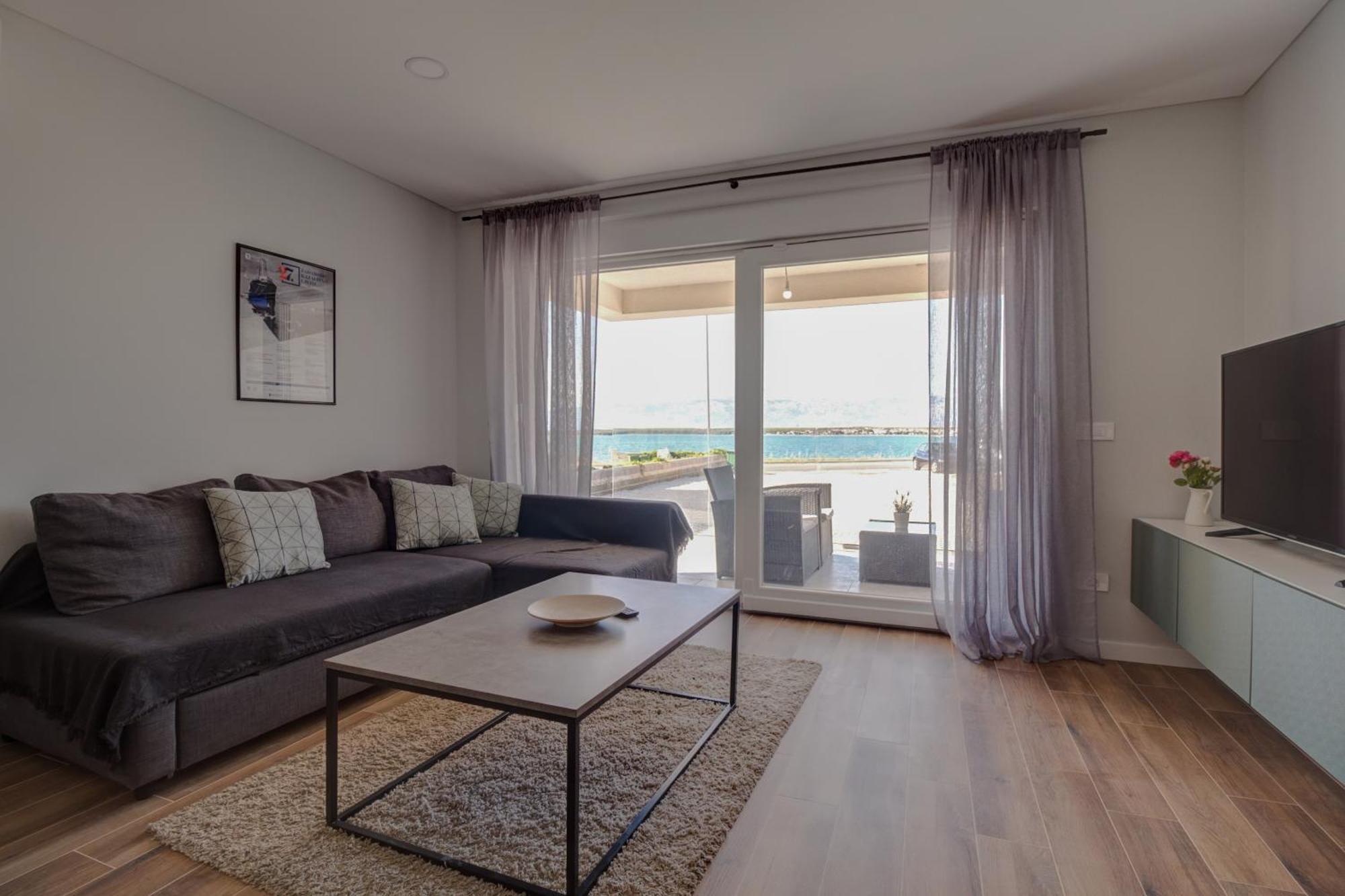 B & R Summer Breeze Apartments Nin Dış mekan fotoğraf