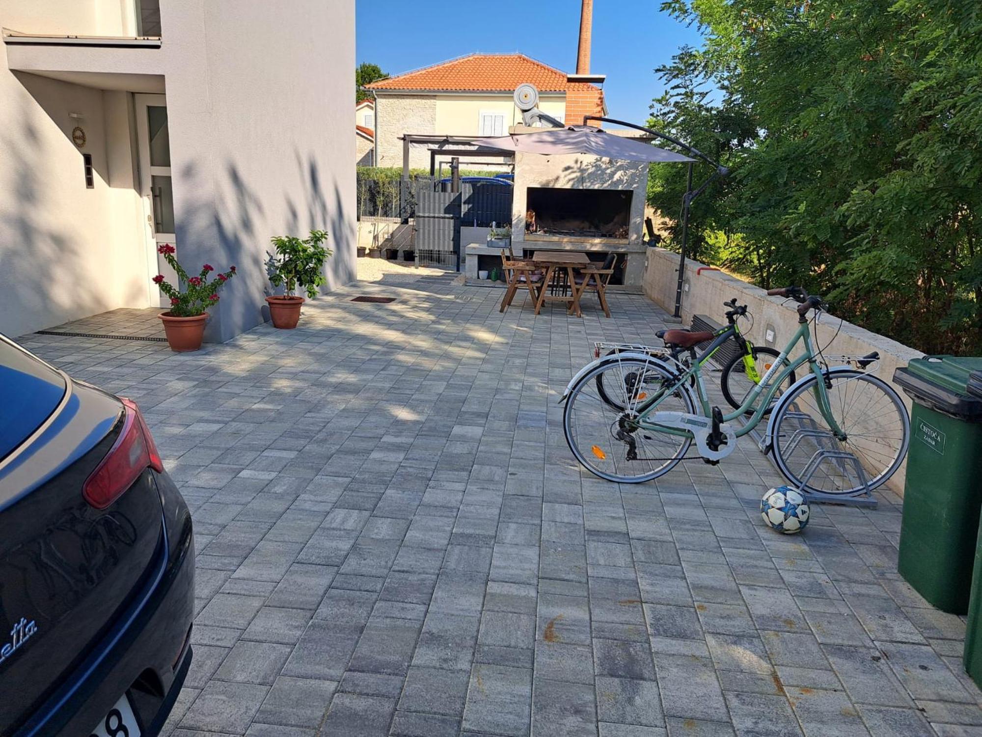 B & R Summer Breeze Apartments Nin Dış mekan fotoğraf